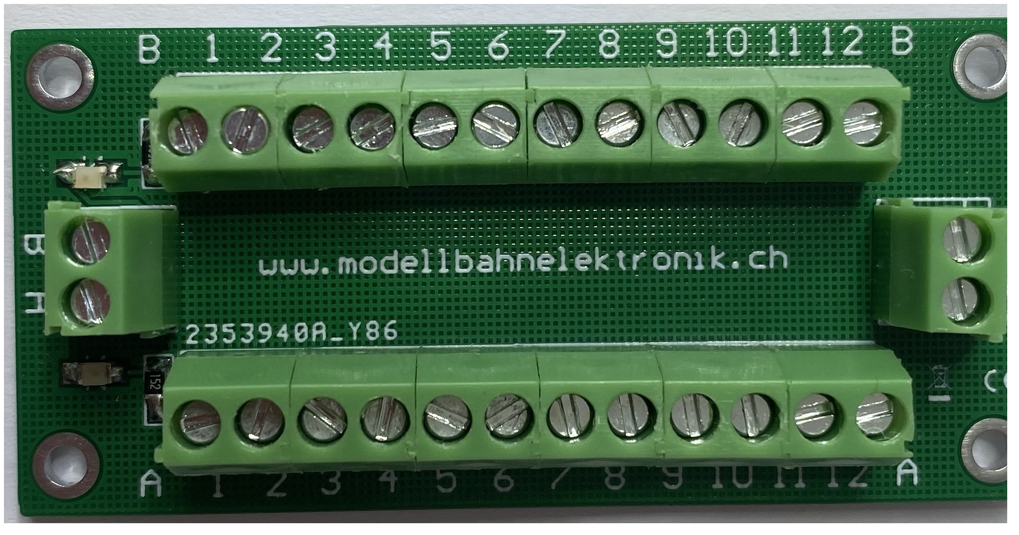 https://www.modellbahnelektronik.ch/media/image/4a/9a/24/TYP-B-1.jpg